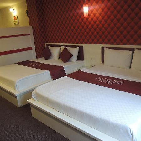 Luxury Hotel Хошимин Екстериор снимка